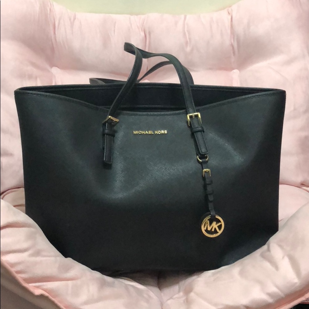 Micheal Kors Jet Set Large Saffiano Travel Tote